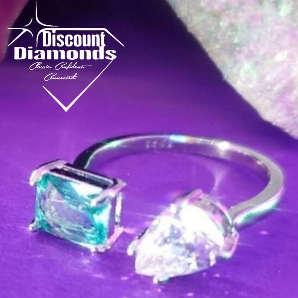 Green & Clear White Natural Topaz Cocktail Ring on 925 Silver